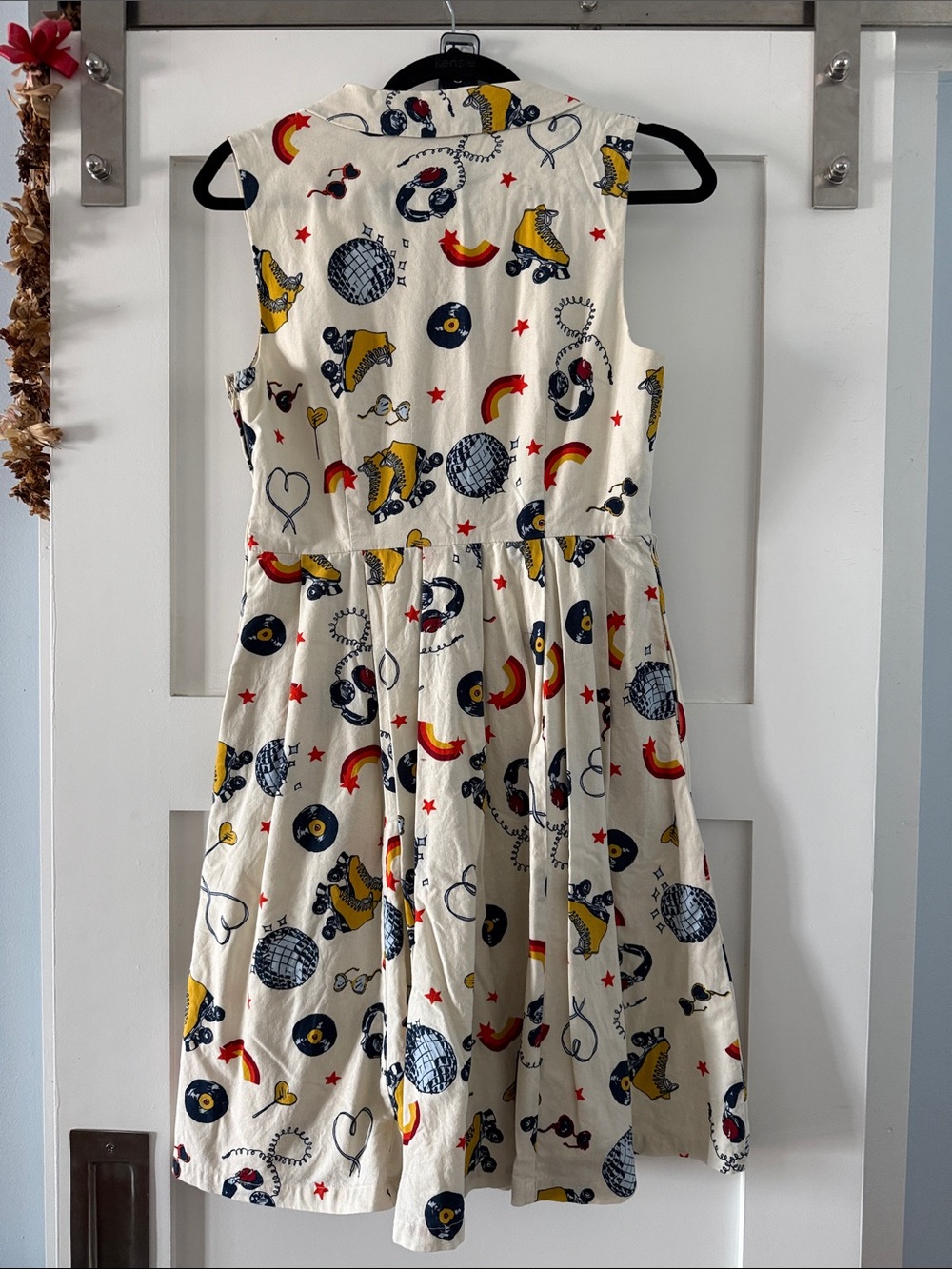 ModCloth White Sleeveless Fit-and-Flare Dress with Navy, Yellow and Red Motif - Picture 5 of 8